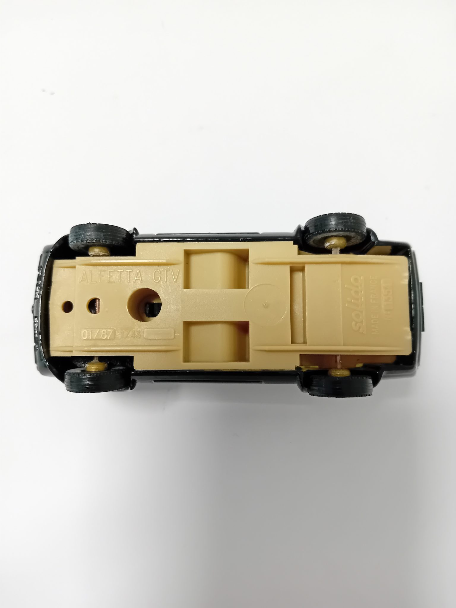 Alfetta GTV  –  Solido – 1/43