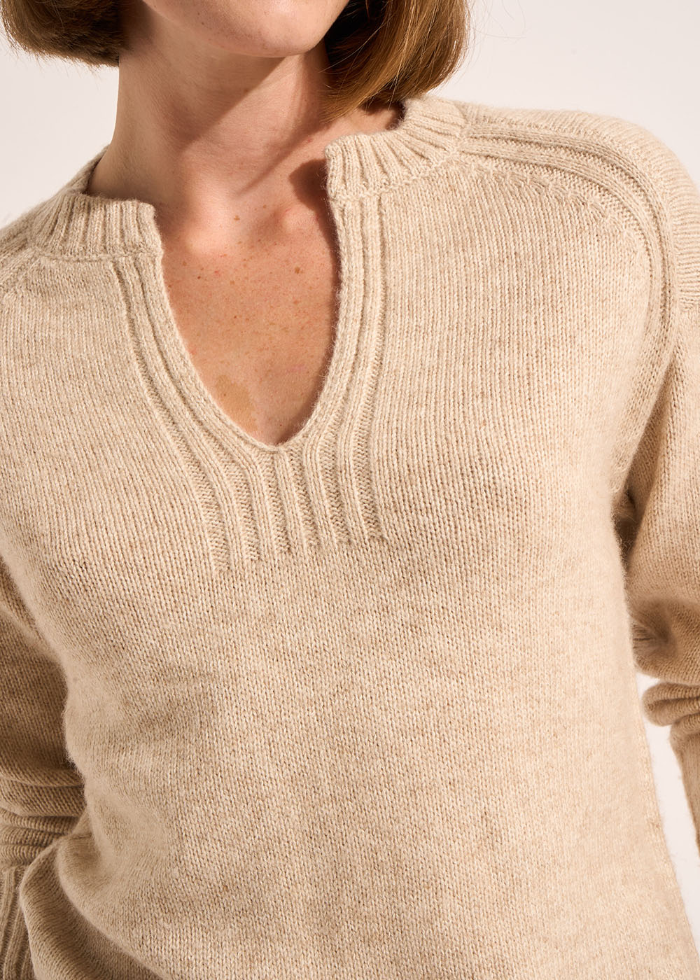 Pull col tunisien à manches larges