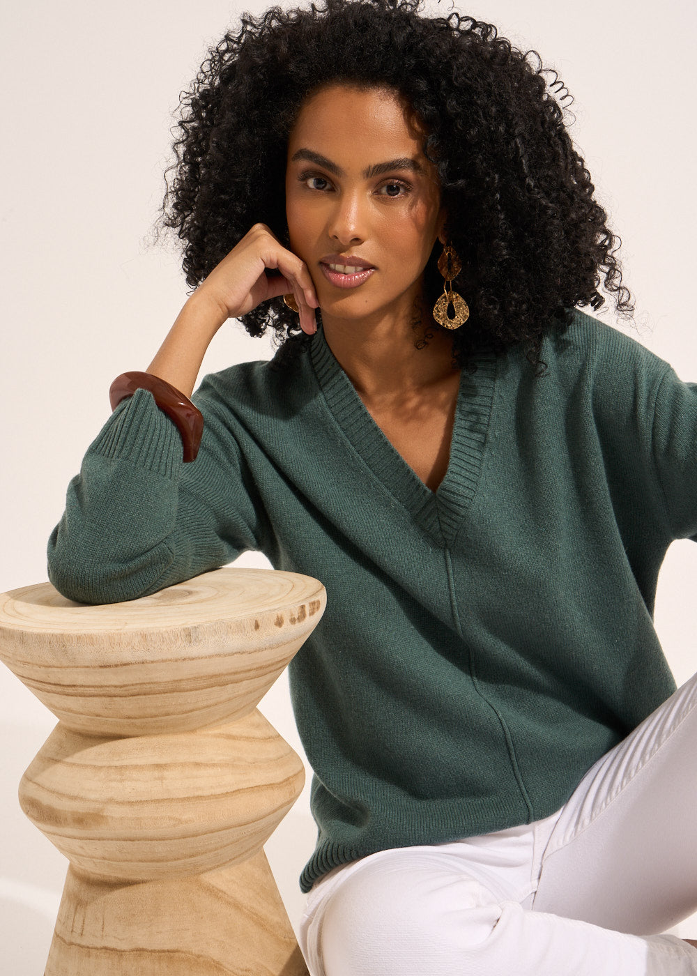 Pull col V en laine