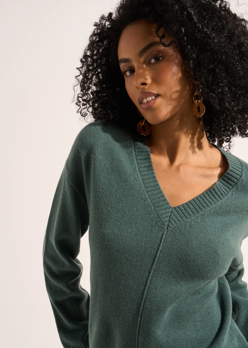 Pull col V en laine