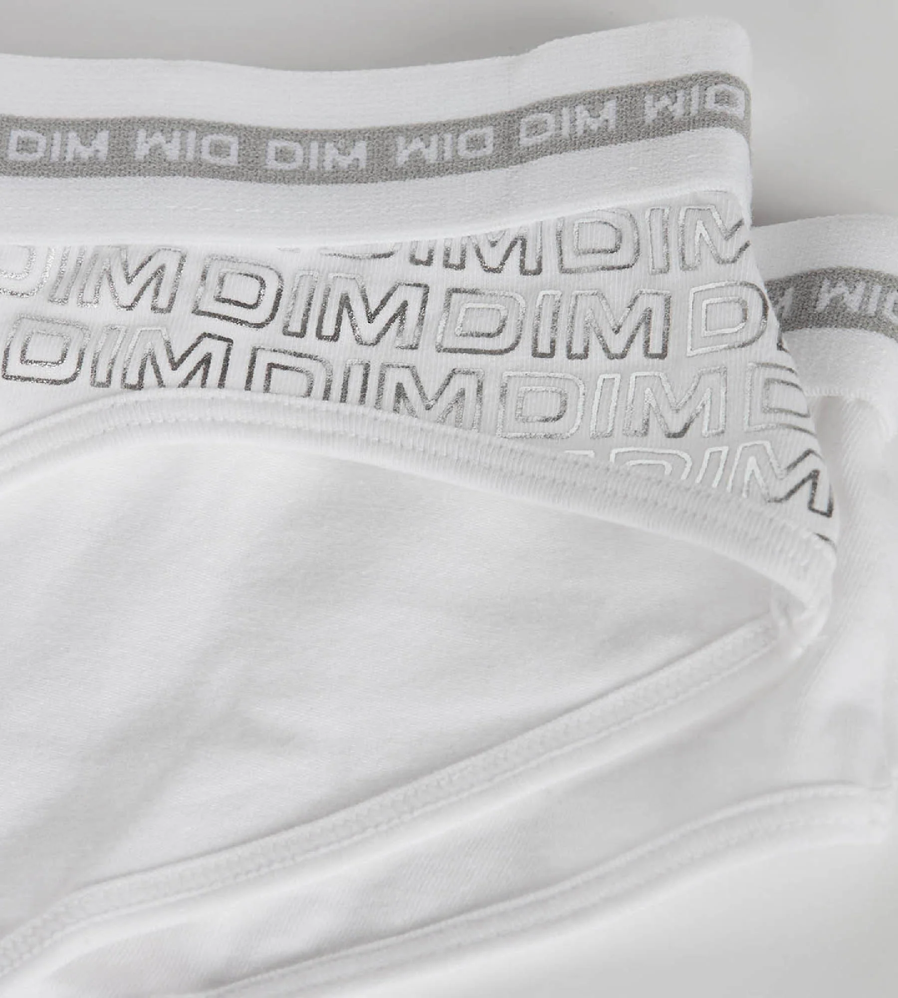 Shorty fille coton stretch Blanc avec impressions argentées Dim Sport – Image 3