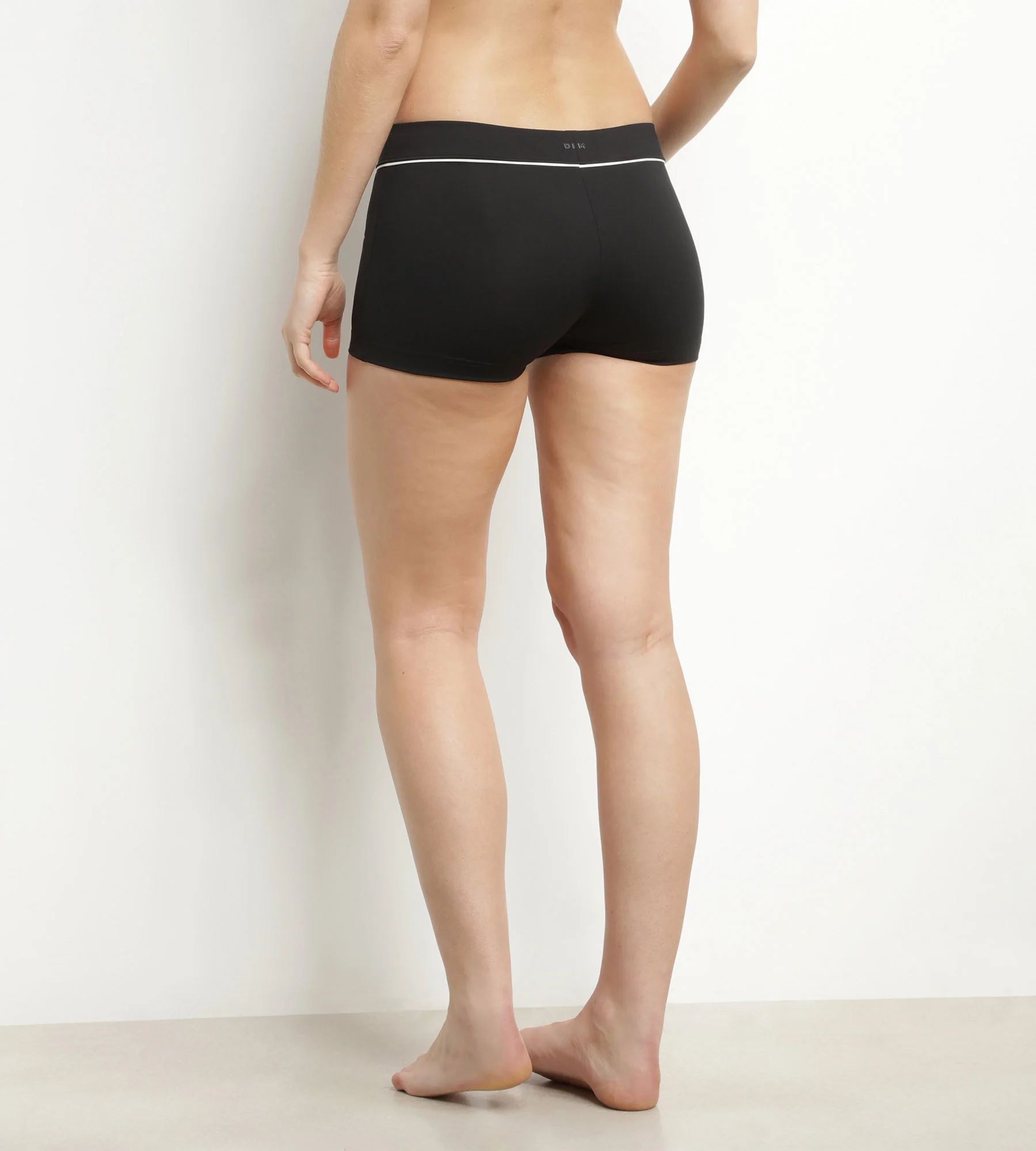 Shorty de bain femme en microfibre Noire Dim Move