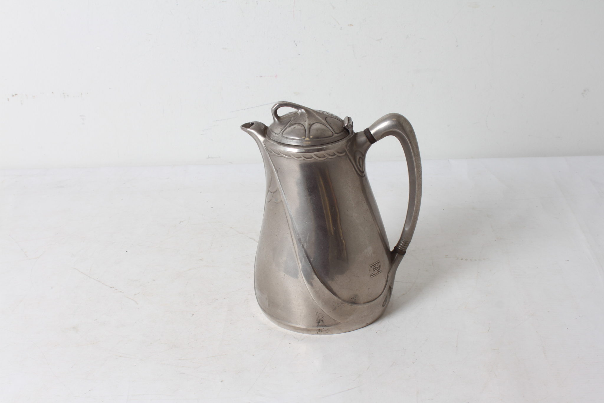Ancien pichet Gerhardi & Co