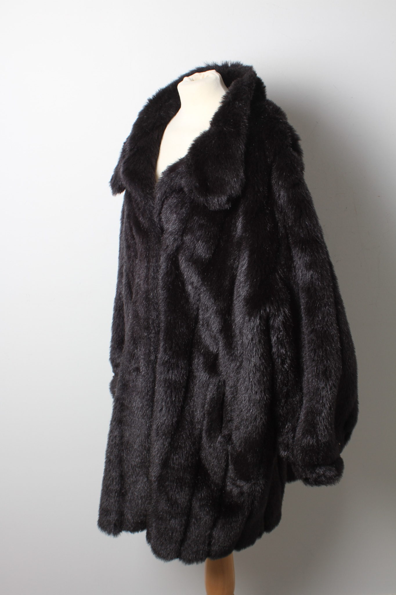Manteau fourrure  synthétique femme – Taille 44