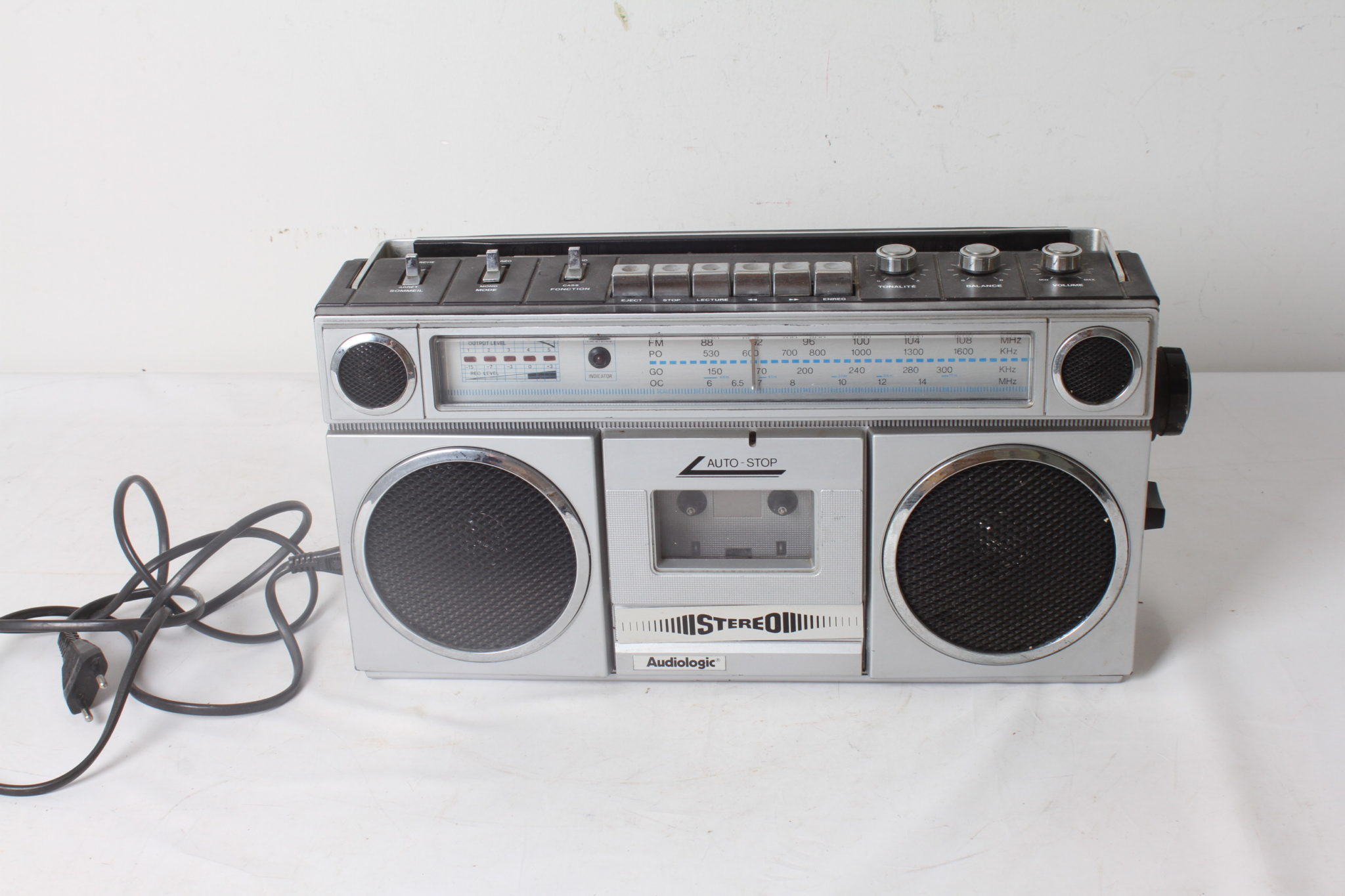 Radio Cassettes Stéréo AUDIOLOGIC model JB 1050 – Image 4