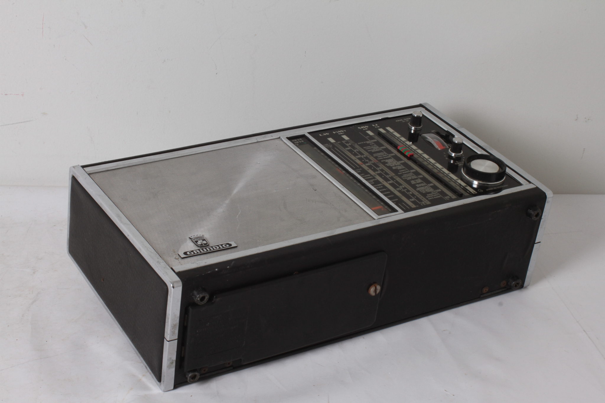 Ancien Poste Grundig Satellit Transistor 6001