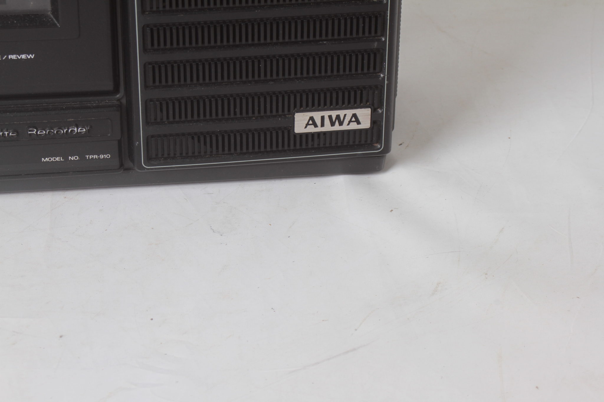Aiwa TPR-910 Radio Cassette – Image 4