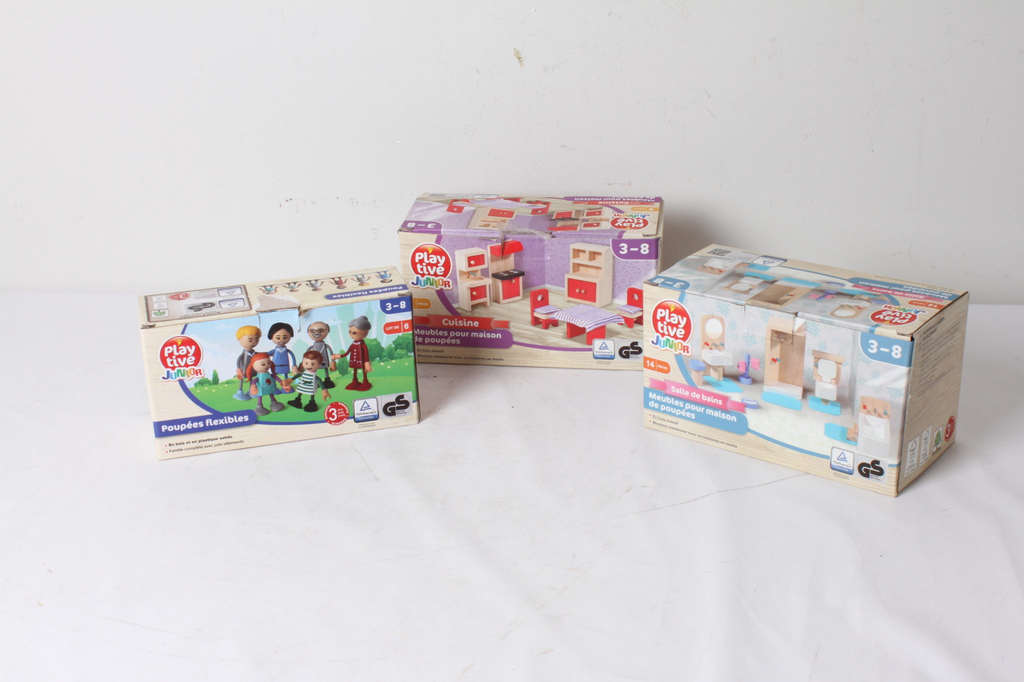 Lot de Meubles & poupées en bois – Playtive Junior – 3 à 8 ans