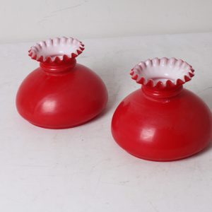 Anciens globes en Opaline