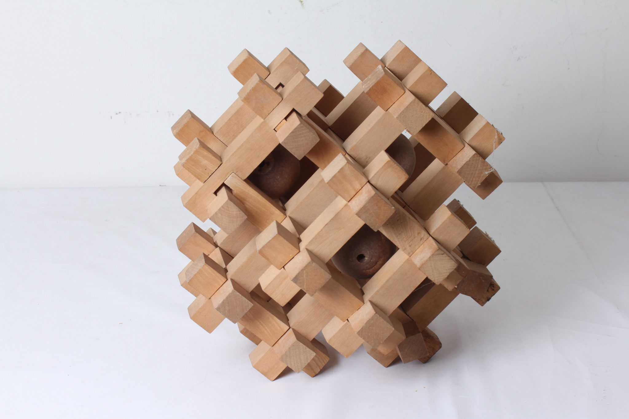 Grand casse tête en bois