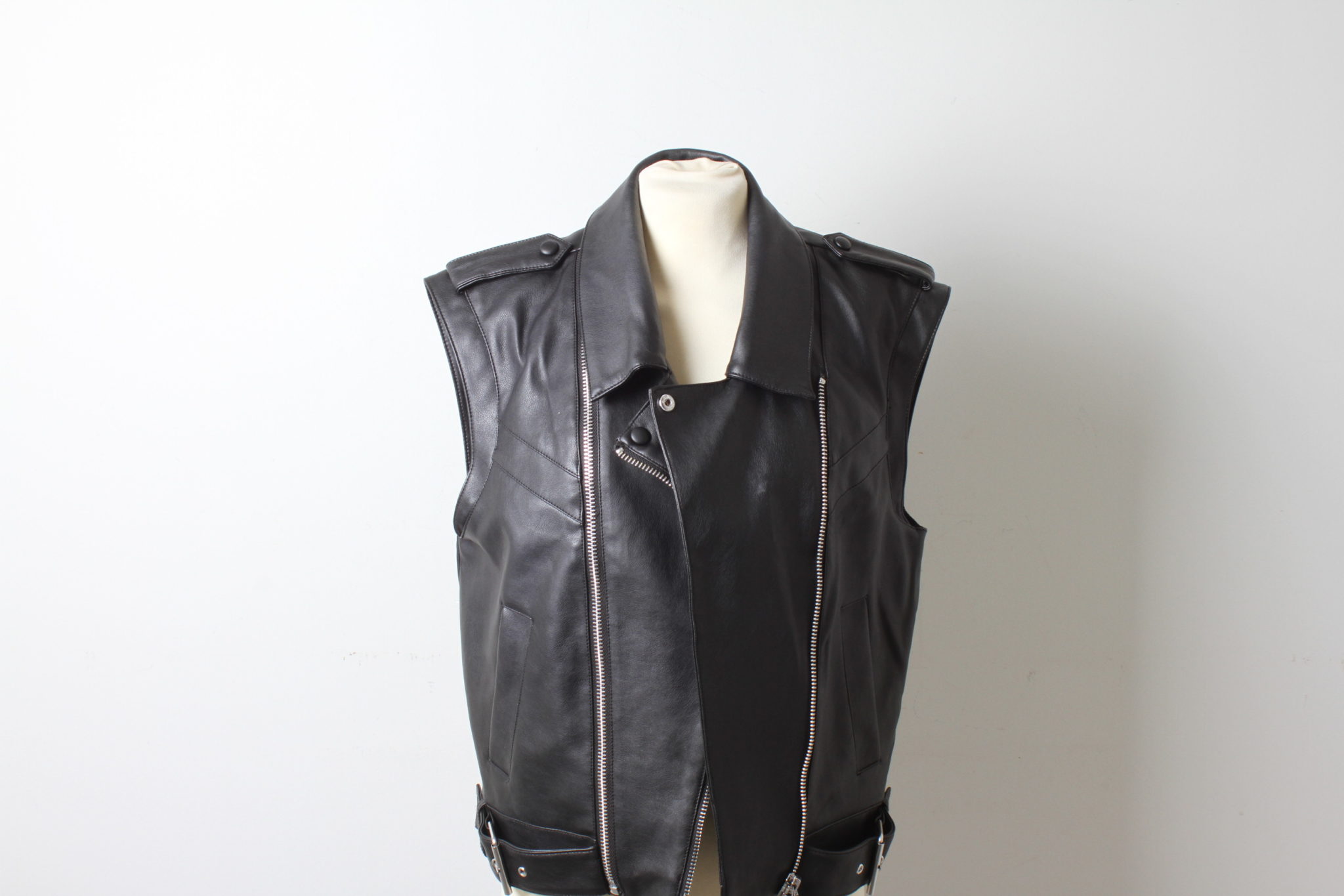 Blouson sans manches en simili cuir – Pimkie – Taille S