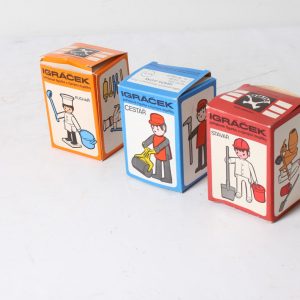 3 figurines vintage – Igracek